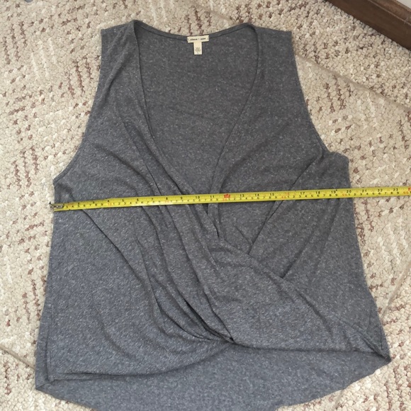 🎉HP🎉 UO Silence + Noise Emlyn Surplice Tank Top - Picture 9 of 12